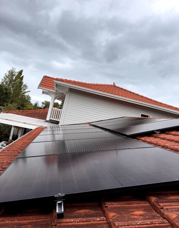 Installation panneaux photovoltaiques la teste