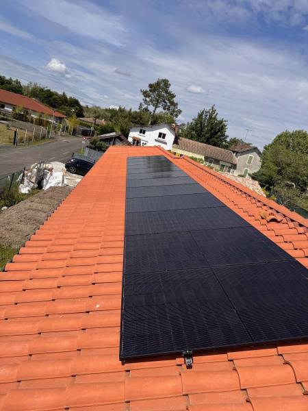 Installation de panneaux photovoltaïques sur le bassin d'arcachon 